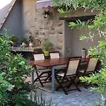 Le Du Moulin Lägenhet