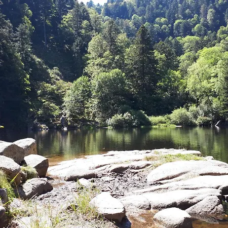 Le Du Moulin Apartment